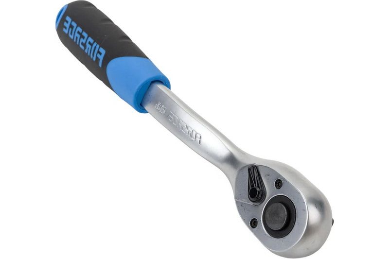 Cheie clichet reversibilă Forsage F-802422 1/2", 72 dinți, L-250 mm – cu mâner cauciucat Cheie clichet reversibilă Forsage F-802422 1/2", 72 dinți, L-250 mm – cu mâner cauciucat