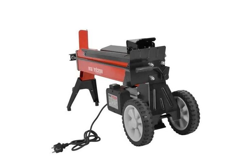 Despicator electric de lemn 2000 W HECHT 670 Despicator electric de lemn 2000 W HECHT 670
